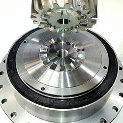 APEX减速机高扭矩，适用于精密应用